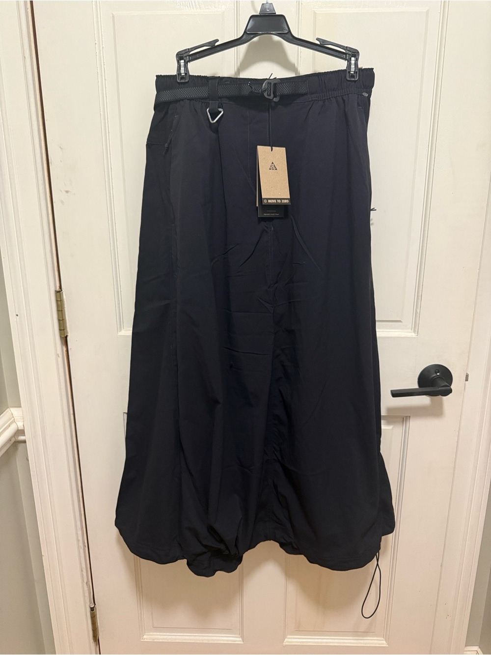 NWT Nike ACG Smith Summit Gorpcore loose fitting Cargo Maxi Skirt -Medium - Picture 2 of 8